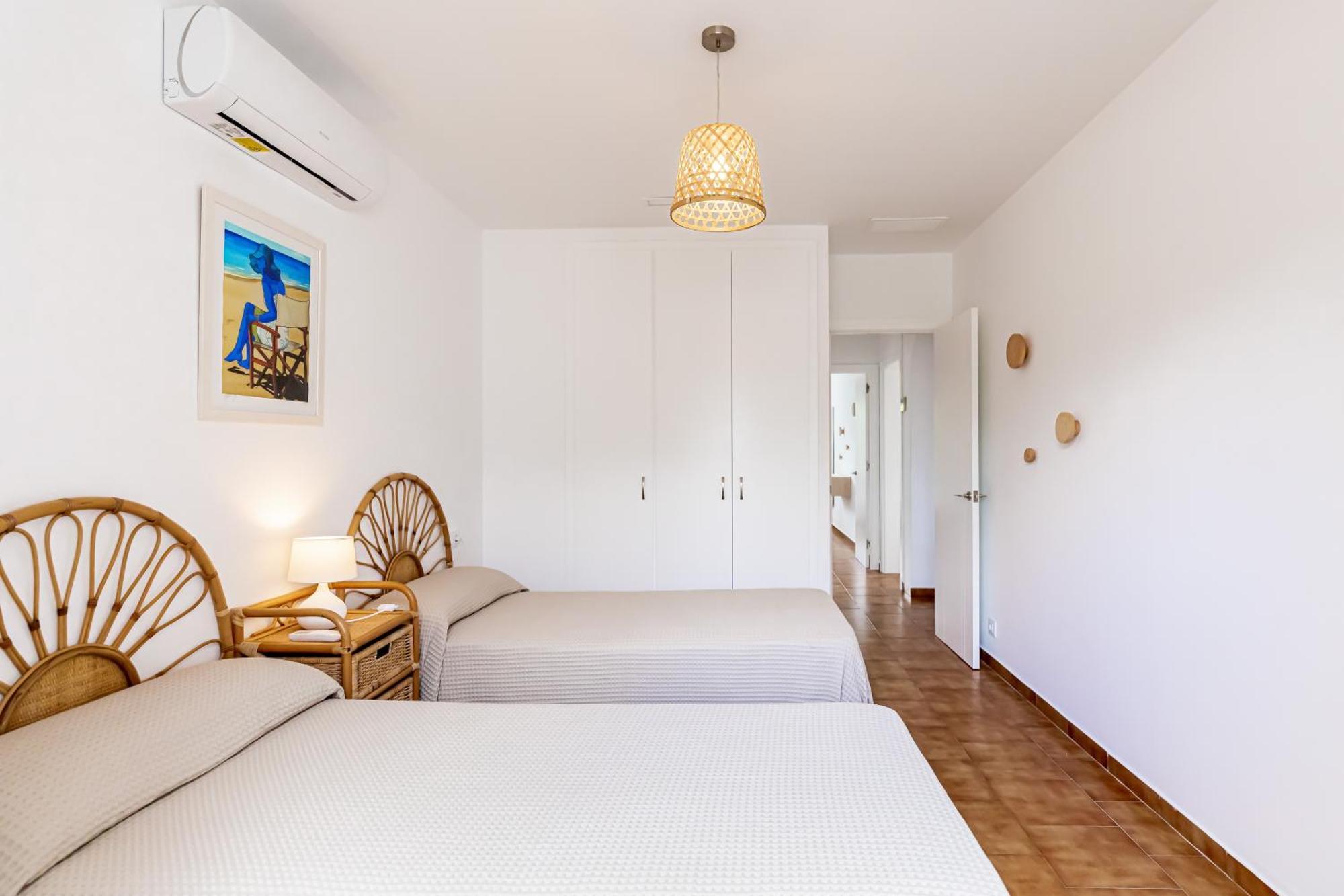 Villa Dreams Son Bou Luaran gambar